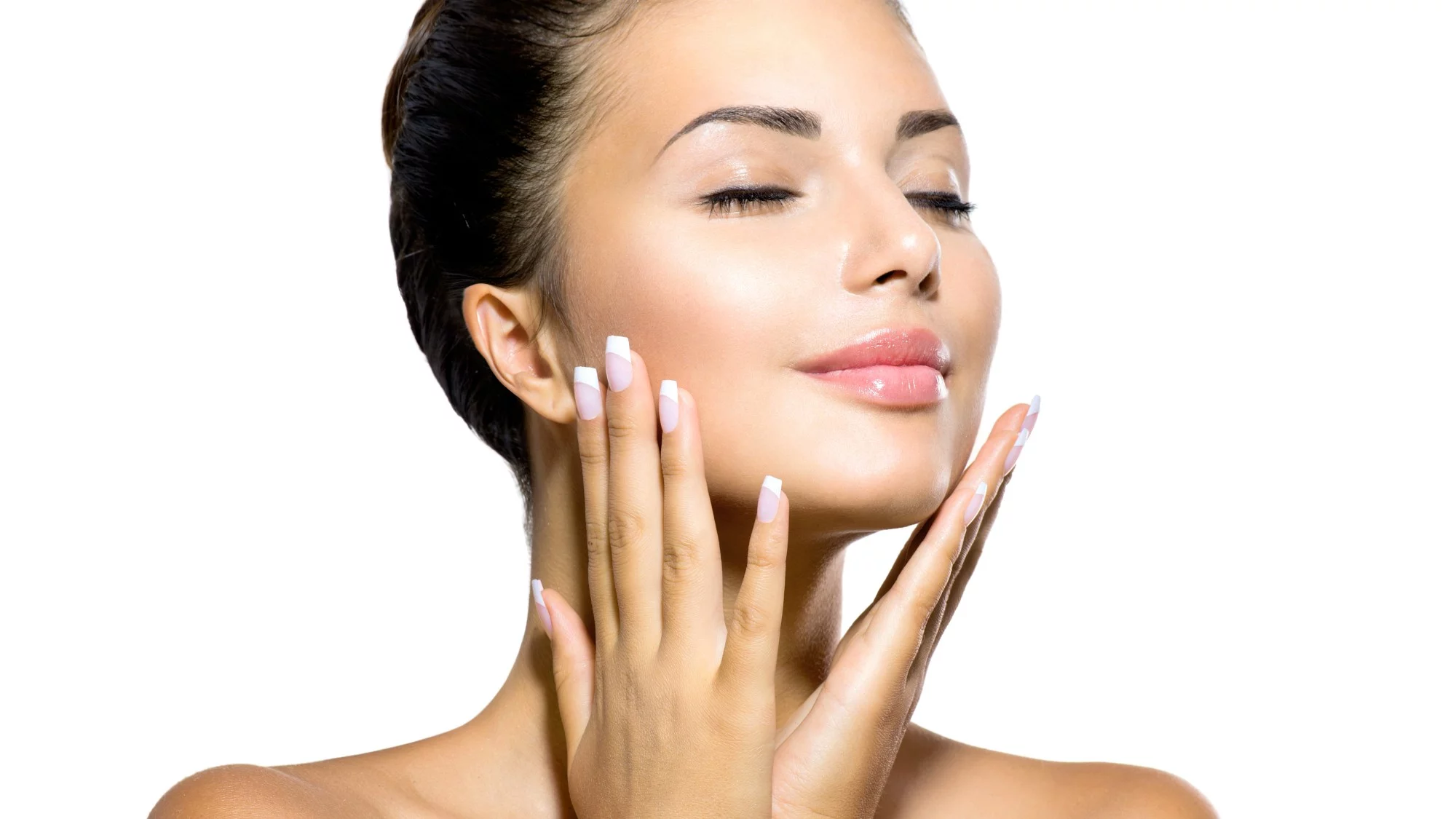 Restituire giovinezza al volto con il soft filler biorestitutivo Karisma: naturale, biologico e sicuro